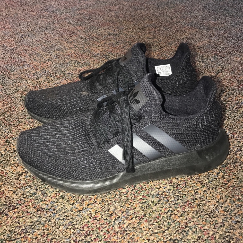 Adidas Swift Runs